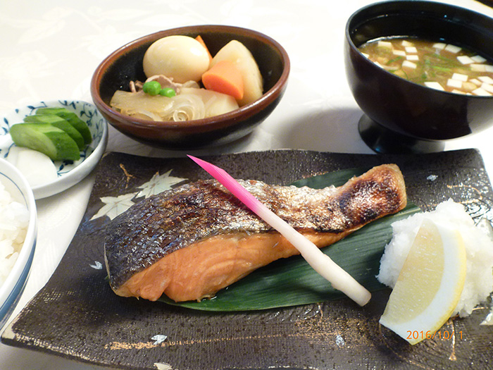 焼鮭定食